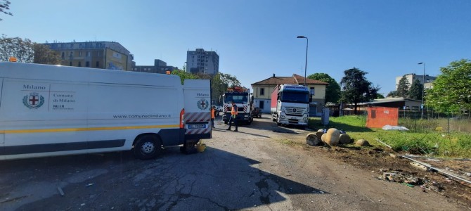 Area di piazza d’Armi lato sud – via Forze Armate: proseguono attività di sgombero, pulizia e sicurezza