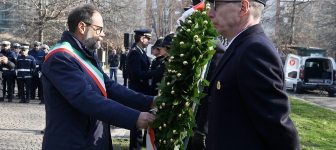 Milano ricorda il vigile Nicolò Savarino