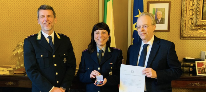 Stamattina la consegna della medaglia al valore civile all’agente di Polizia locale Vittoria Inger Sollima